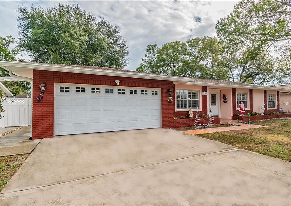 1st image of 7509 Meadow Dr