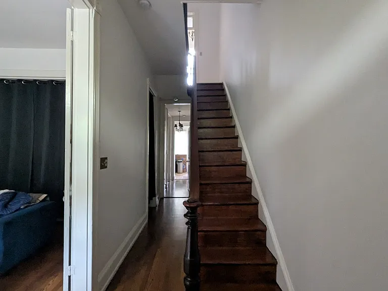 413 Constitution Ave NE — Photo 11