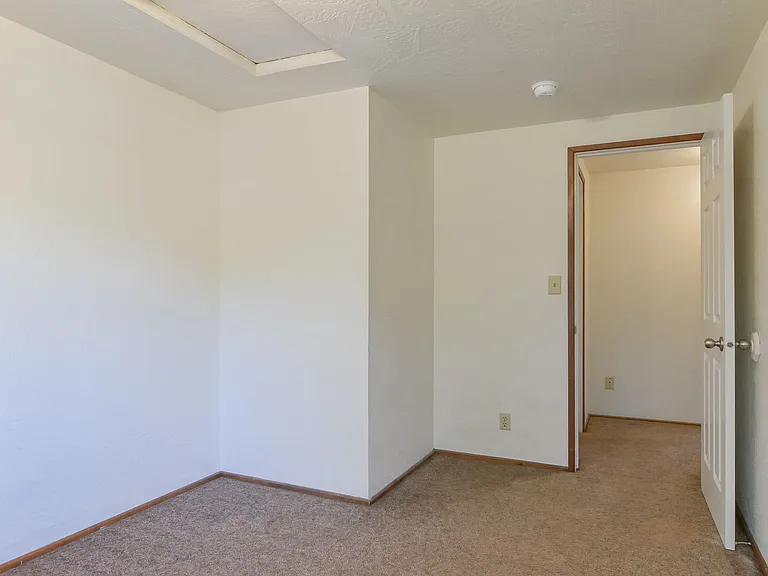 1585 Ferry Aly #1572 — Photo 4