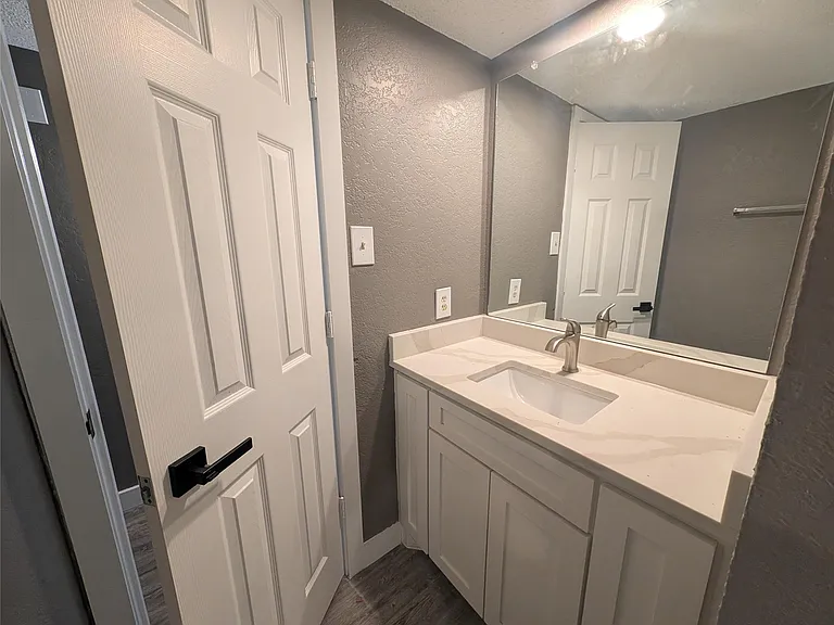 6709 Ridgecrest Ct — Photo 14