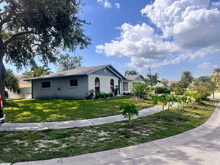 2420 Briar Oak Cir — Photo 5