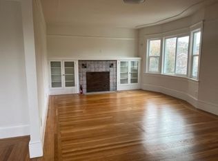 452 Valle Vista Ave, Oakland, CA 94610
