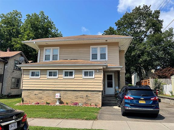 2nd image of 202 Harrison Ave