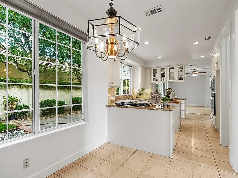 8 Orchard Ln — Photo 9