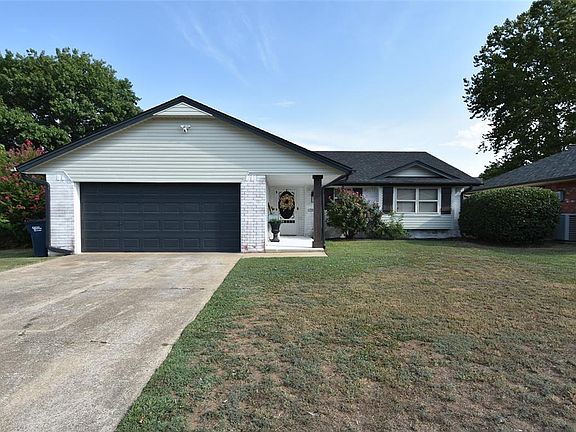 2nd image of 1010 Kimberly Ct