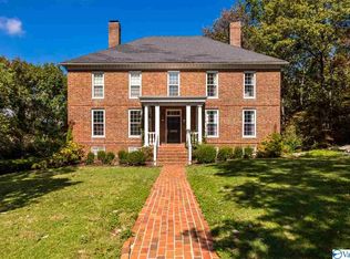 2700 Boulder Cir SE, Huntsville, AL 35801