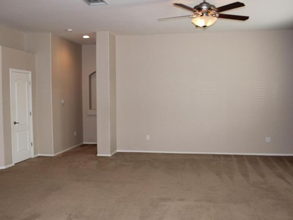 5th image of 418 N Old Camp Ln