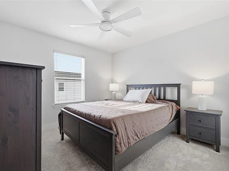 6917 Five Oaks Dr — Photo 23