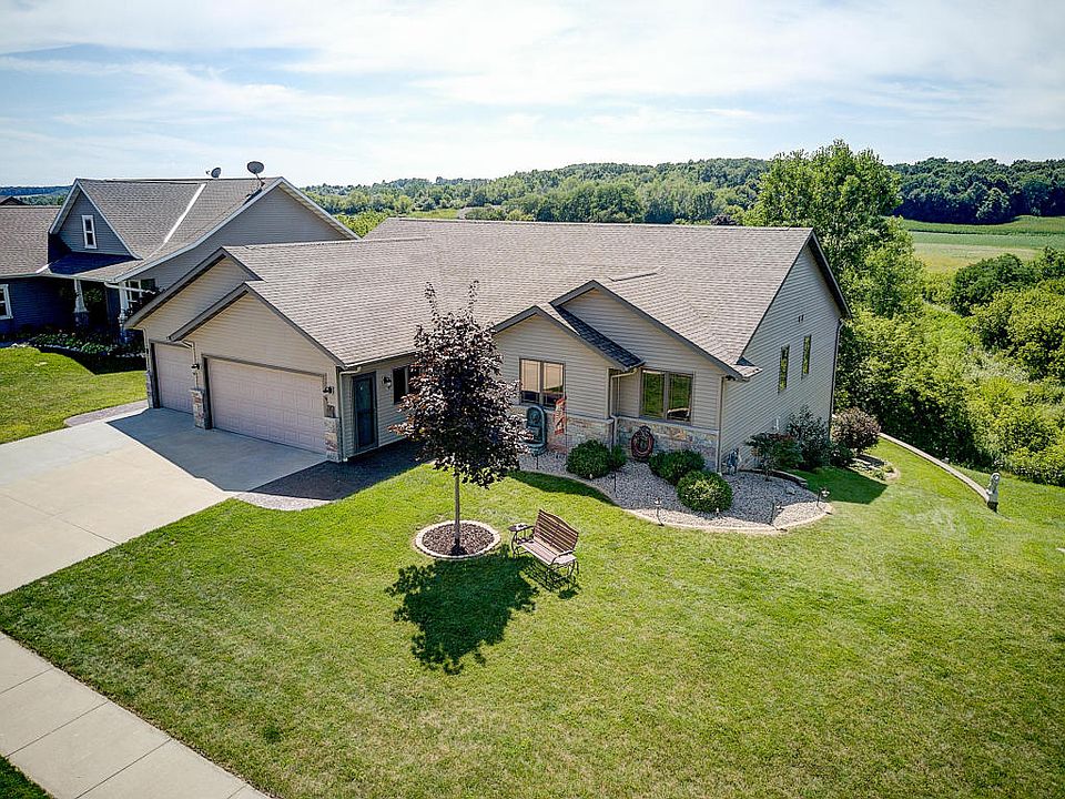 1st image of 1700 Great Forest Dr