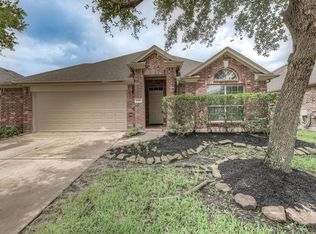 9006 Sunny Point Dr, Spring, TX 77379