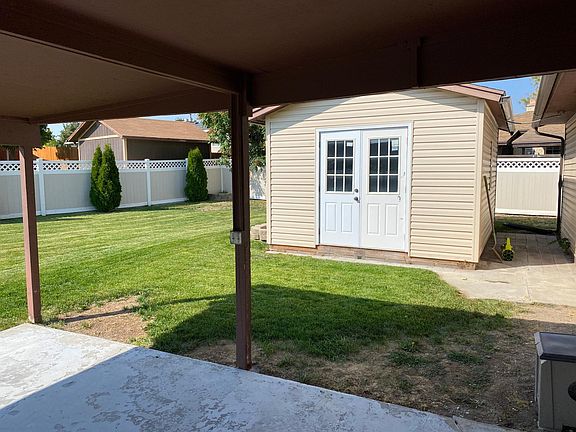 4th image of 4495 W Losee Dr