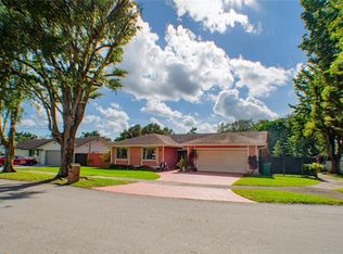 13490 SW 99th Ter, Miami, FL 33186