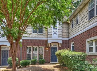 3074 Uxbridge Woods Ct, Charlotte, NC 28205