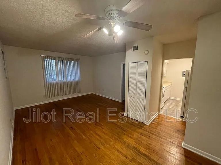 496 Holderness St SW #18 — Photo 10