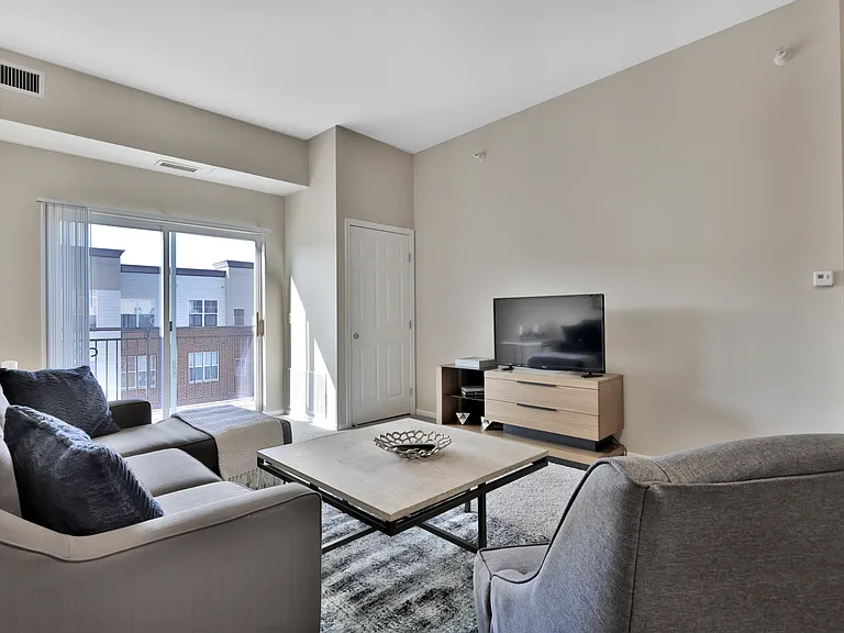 Graham Place Senior — Photo 26