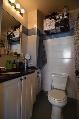 Rented by Buchbinder & Warren | media 17