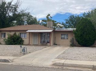 8805 Cordova Ave NE, Albuquerque, NM 87112