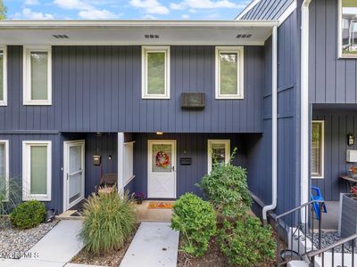 E4 Hillside Court, Highlands, NJ, 07732