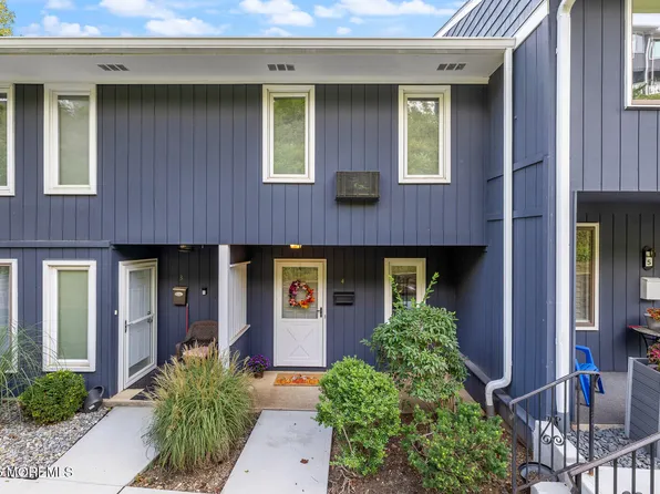 E4 Hillside Court, Highlands, NJ 07732