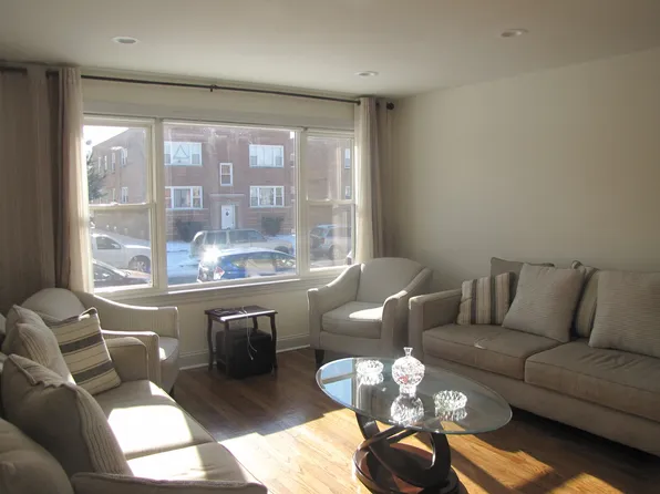 2638 W Berwyn Ave #1-A, Chicago, IL 60625