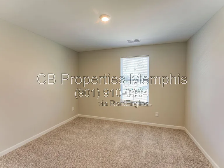 652 Ayers St #650 — Photo 6