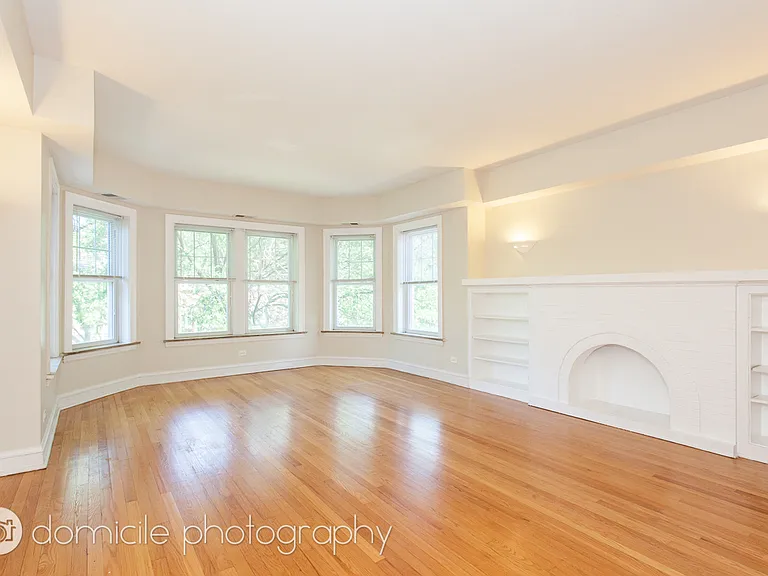 2141 W Arthur Ave #3 — Photo 3