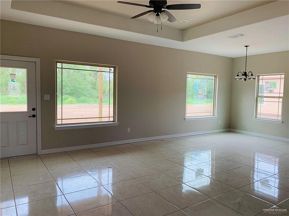 1st image of 110 Dyanez St