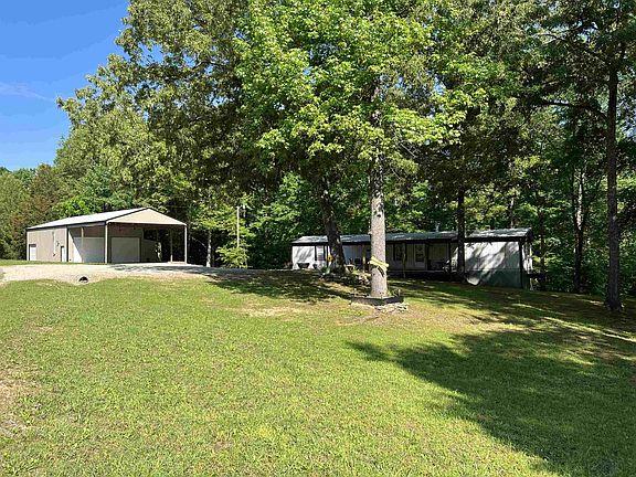 4th image of 484 Stokes Ln
