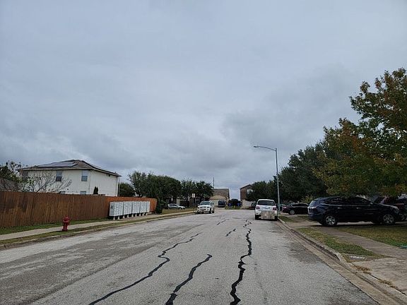 5th image of 18501 Maxa Dr