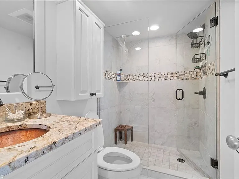 271 Southbay Dr #225 — Photo 8