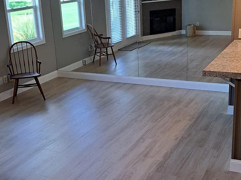 4643 Crow Creek Ct — Photo 5