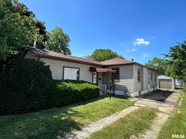 1431 Adlai Stevenson Dr, Springfield, IL 62703