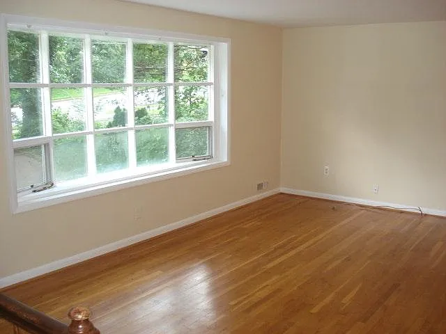 4 bed, 2206 sqft, $3,750 — Photo 4