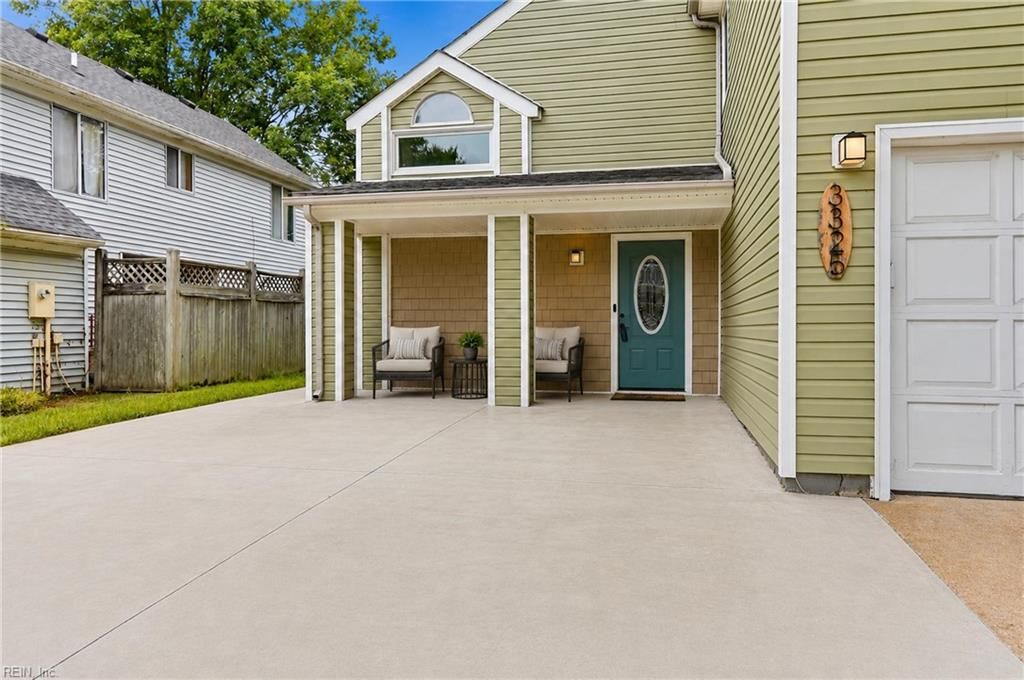 3325 Barberry Ln, Virginia Beach, VA - View 2