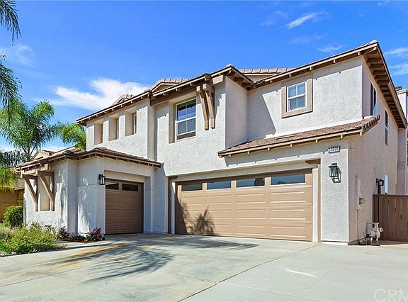2nd image of 34699 Chinaberry Dr