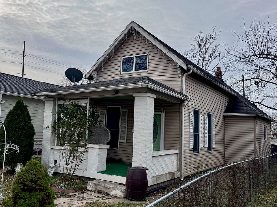 2nd image of 158 Harlan St