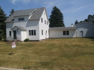 406 3rd Ave NW, Mohall, ND 58761