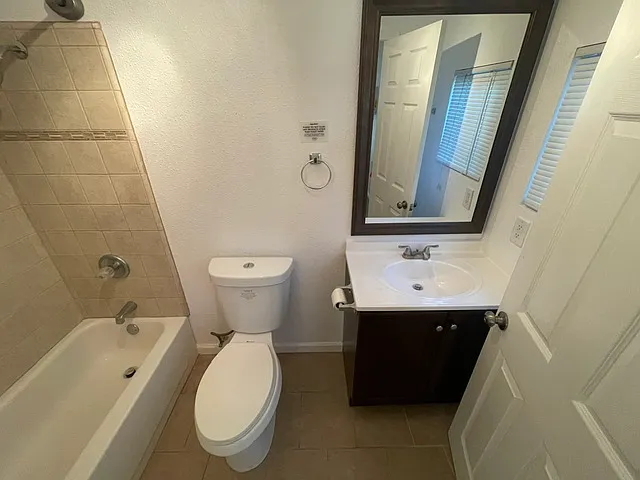 812 Cedar St #102 — Photo 19