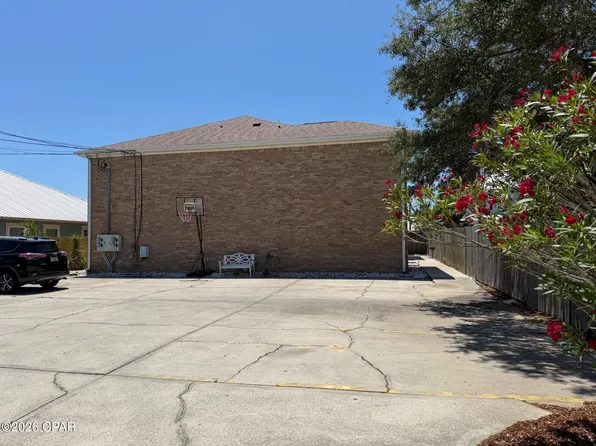 602 Fernwood St #4, Panama City Beach, FL 32407