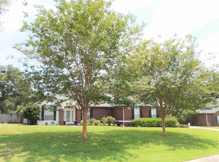 2409 Bowling Green Way, Cantonment, FL 32533
