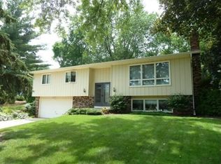 2797 Marledge St, Fitchburg, WI 53711