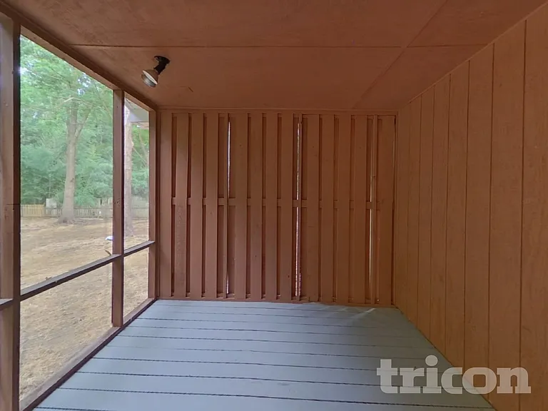 8717 Timbercrest Cir — Photo 19