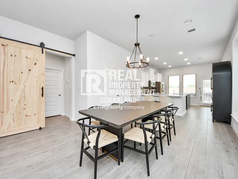 4219 Colony Ln — Photo 37