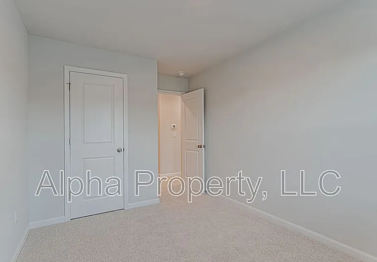 111 Santorini Way — Photo 17