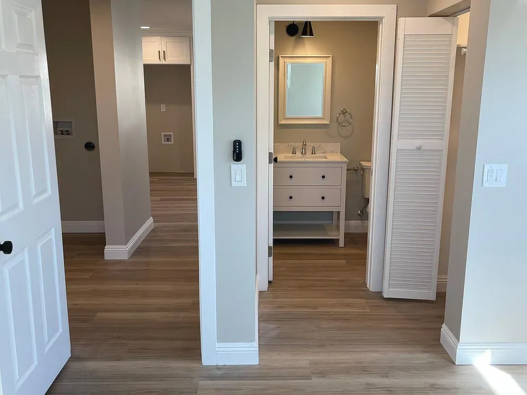 263 Olive St — Photo 15