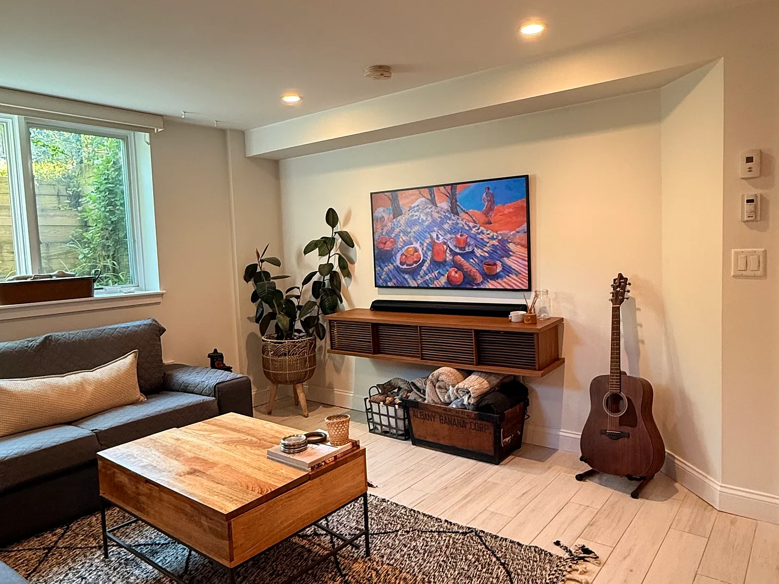 2 bed, 800 sqft, $2,500 — Photo 3
