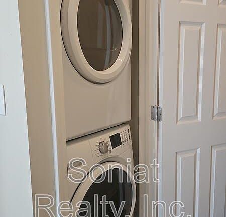 4th image of 2515 Mazant St