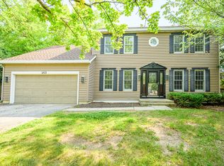 143 Hampton St, Cary, IL 60013