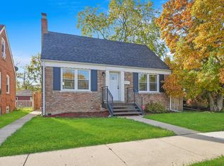 3210 Adams St, Bellwood, IL