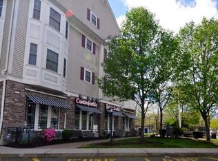 10 Forge Pond UNIT B, Canton, MA 02021